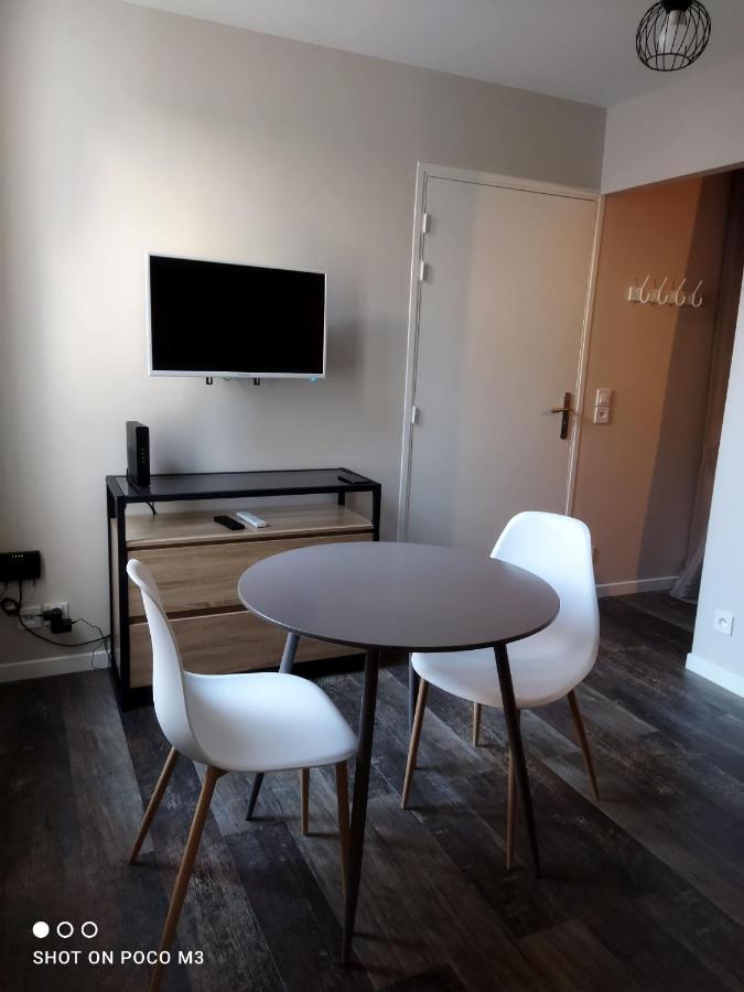 Joli T1 Hypercentre Rochefort Exterior photo